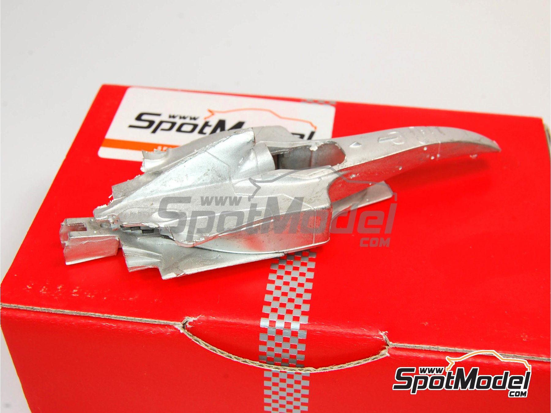 Tameo Kits TMK305: Car scale model kit 1/43 scale - Ferrari